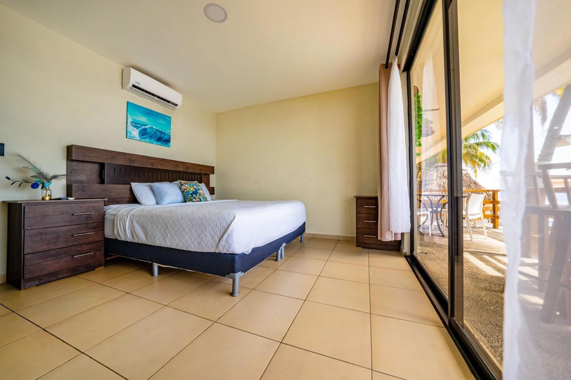 فندق Reef On The Water Tamanique المظهر الخارجي الصورة